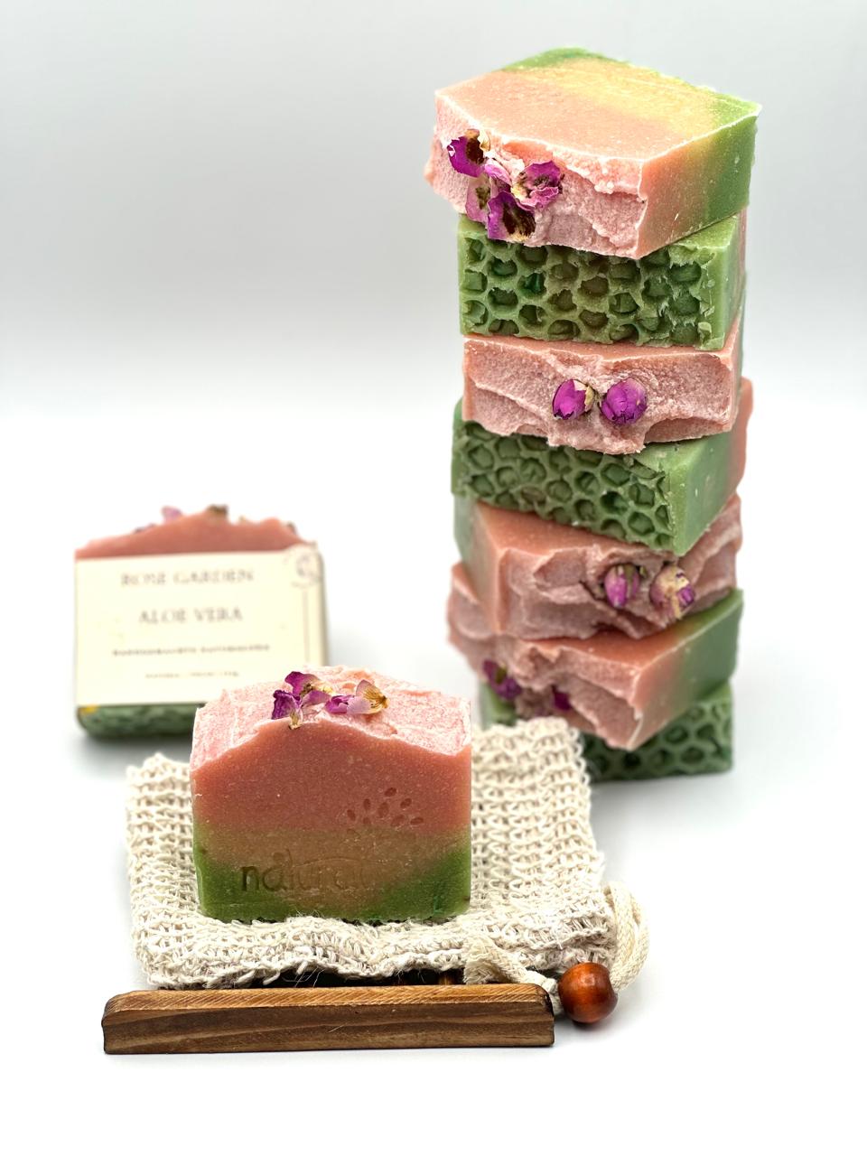 Rose Garden & Aloe Vera – Gentle Hydration & Care – Dry to All Skin Types