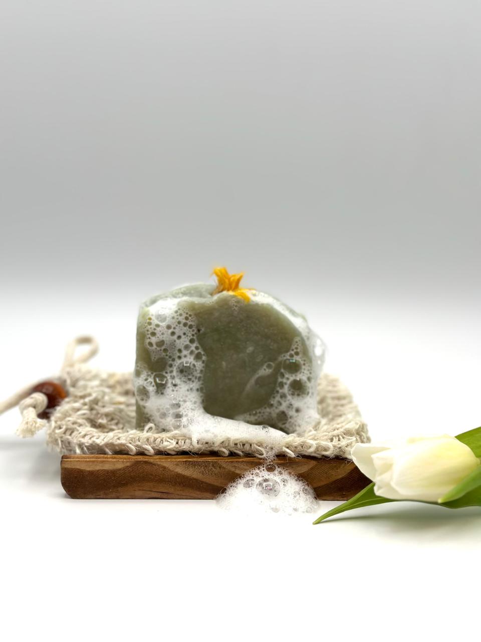 Poppy Seeds & Aloe Vera – Gentle Exfoliation – All Skin Types