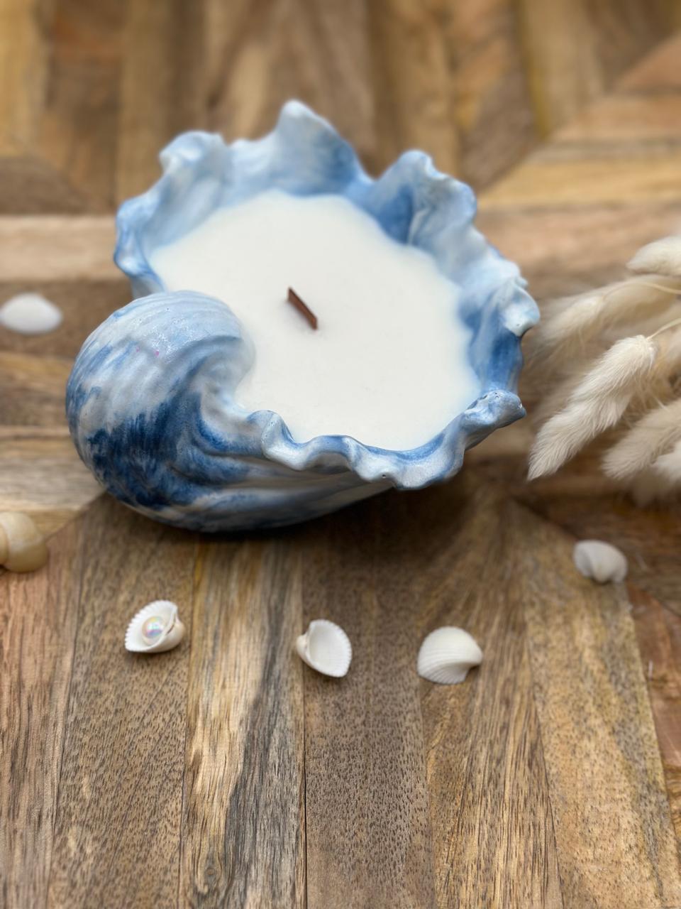 Seashell Candle